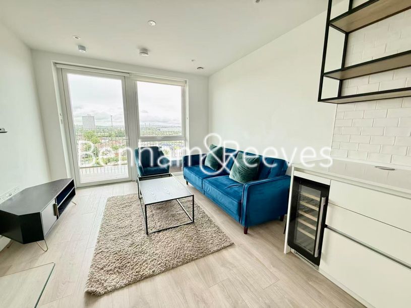 Property photo 1 of 5