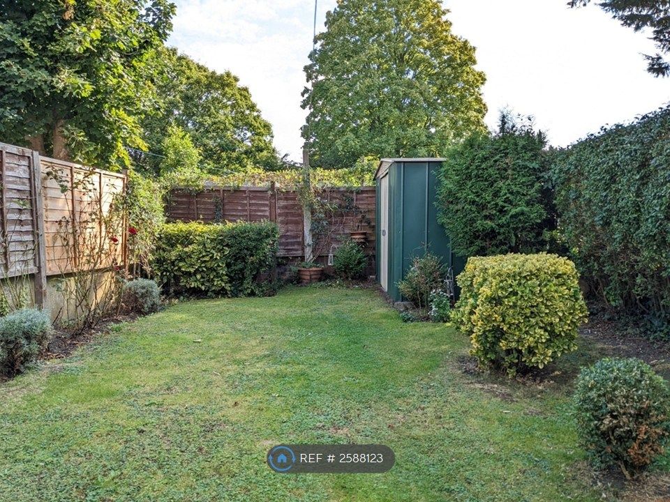 Property photo 2 of 11