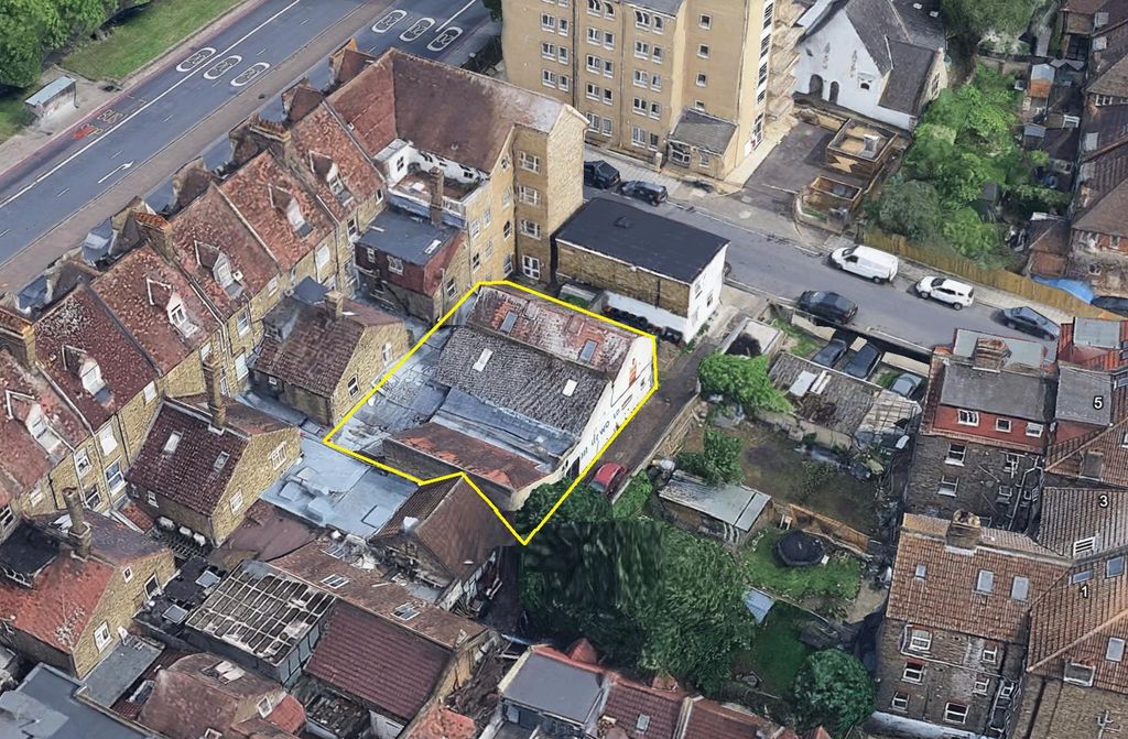 Property photo 1 of 5 Outline Plot Only.Jpg