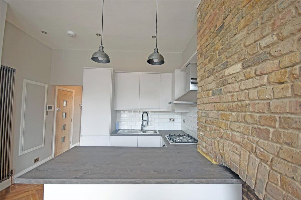 Property photo 2 of 8 Picture No. 03