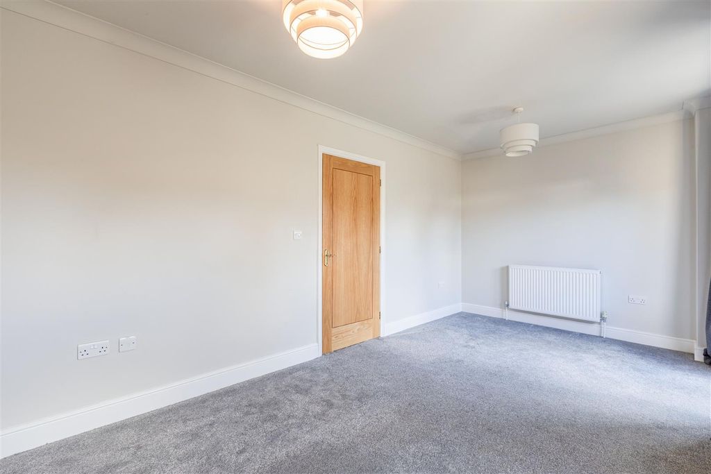 Property photo 3 of 15 Living Room