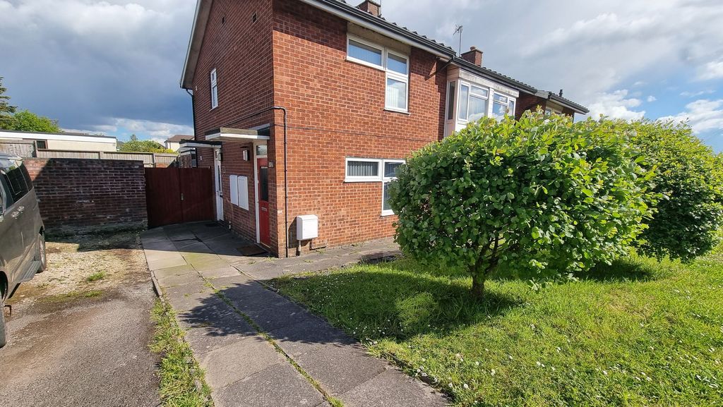 Property photo 1 of 11