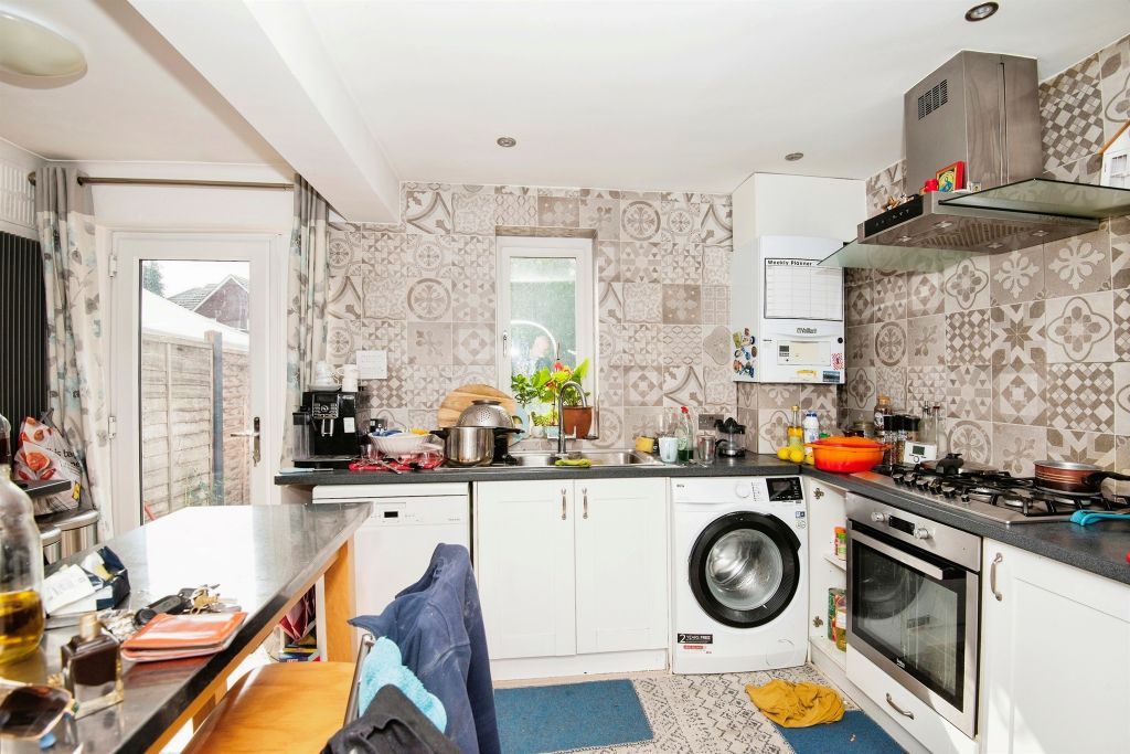 Property photo 2 of 13