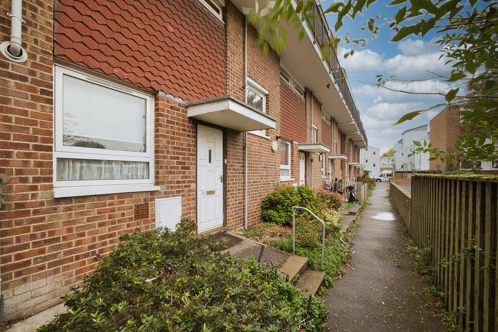 Property photo 1 of 8 Picture 1