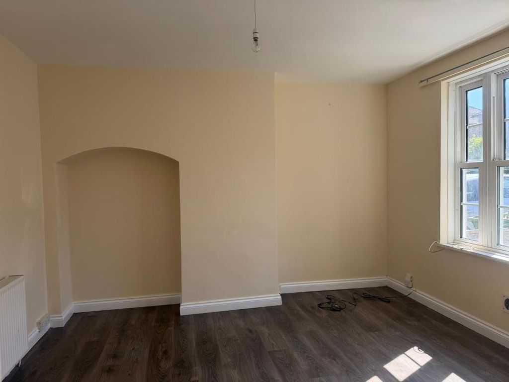 Property photo 3 of 13 Photo 5