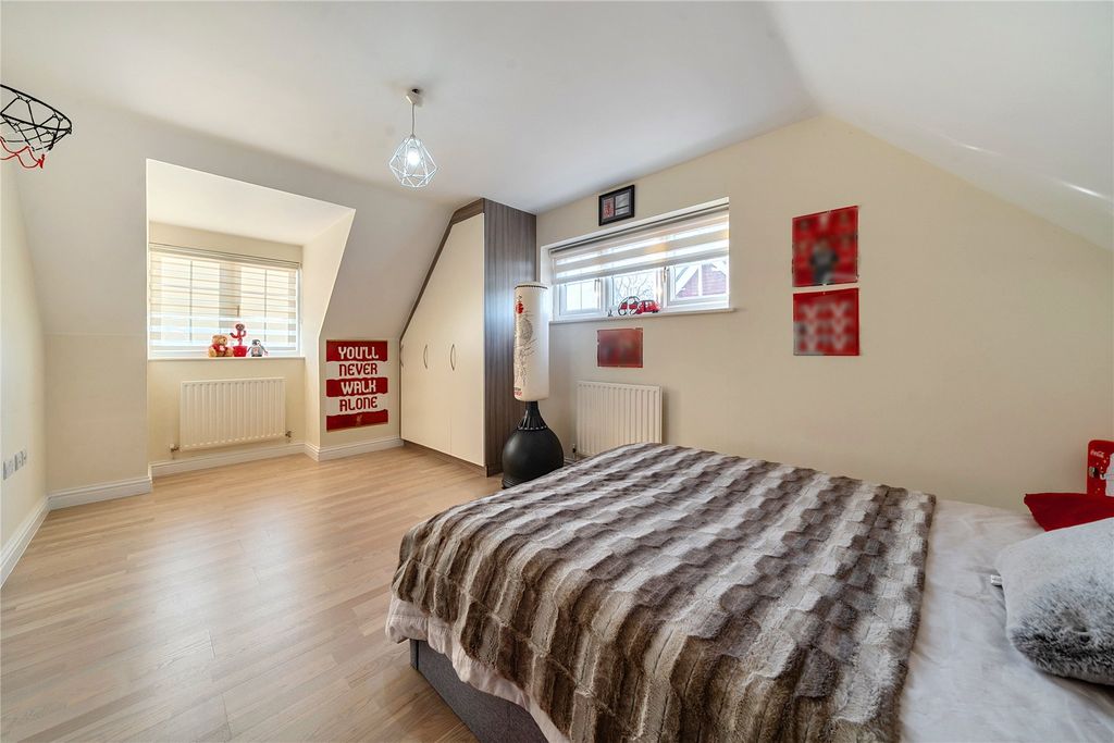 Additional image 20 of 6 bed country house for saleSandringham Drive, Dartford, Kent DA2