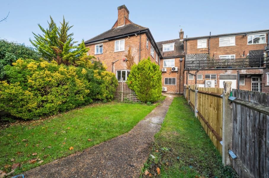 Property photo 1 of 11