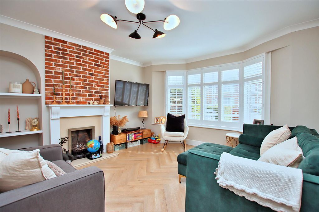 Property photo 3 of 14 Img_4548.Jpg