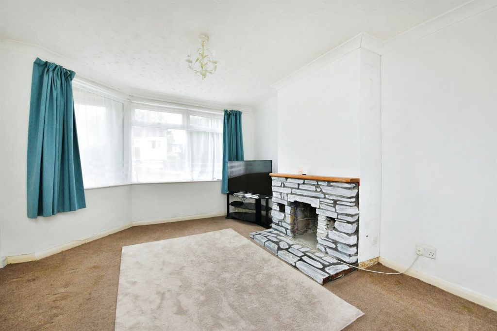 Property photo 2 of 16