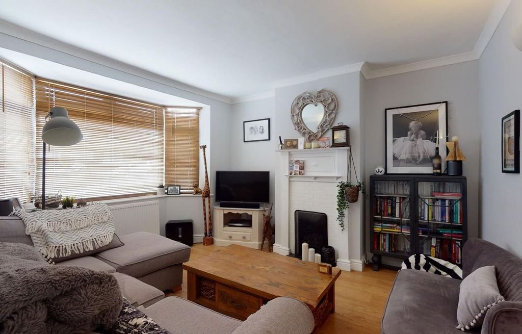 Property photo 2 of 10 Picture 2