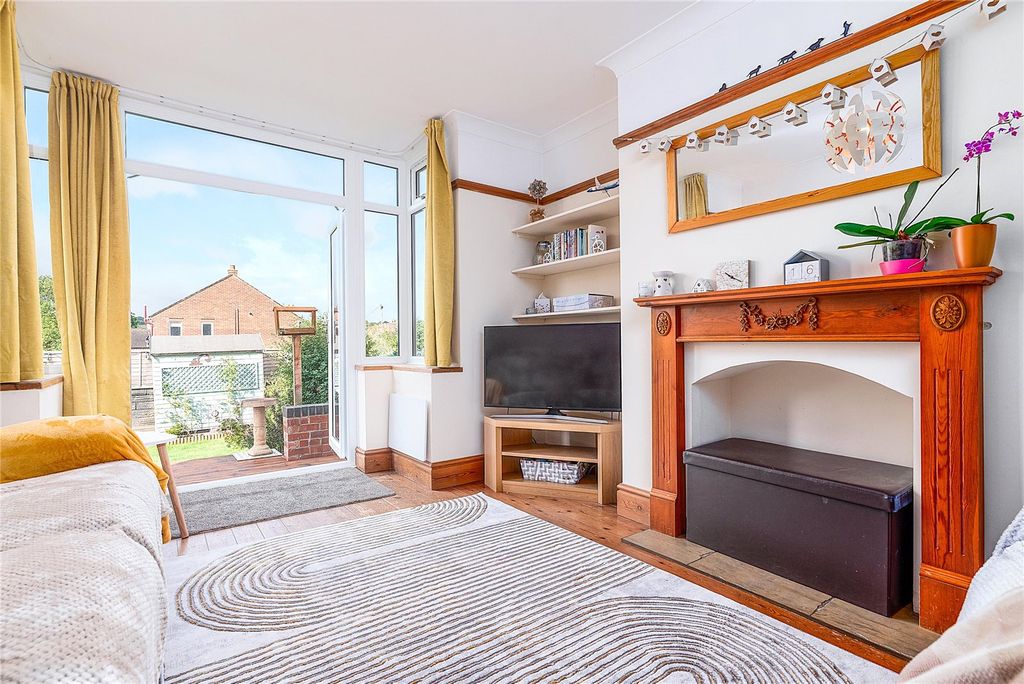 Property photo 3 of 36 Picture No. 64