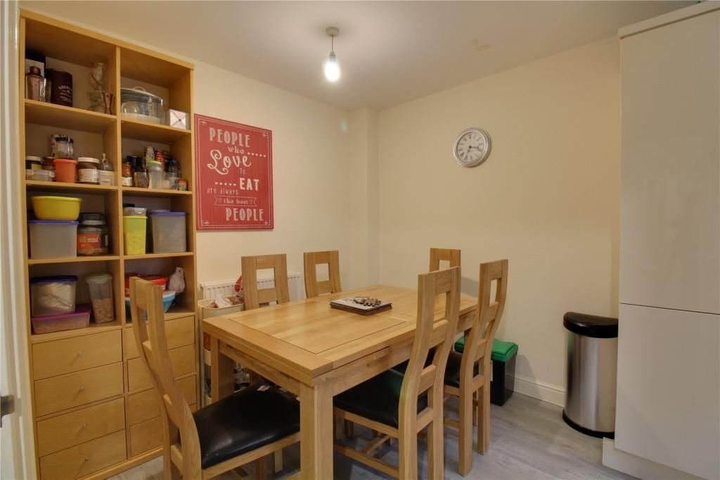 Property photo 3 of 8 Front