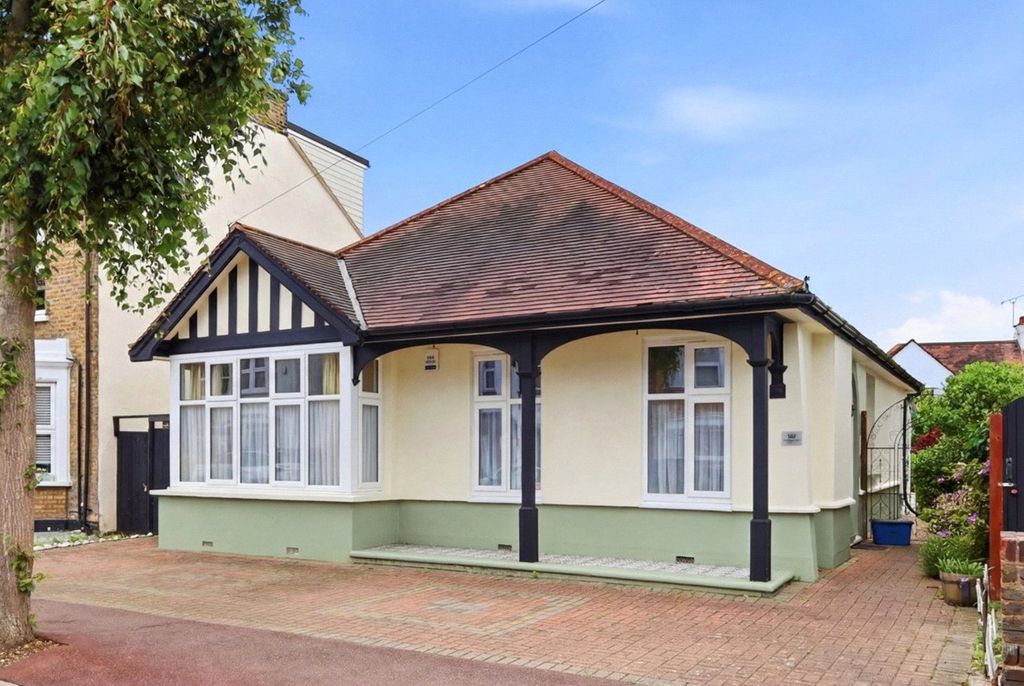 Property photo 1 of 19 Picture No. 38