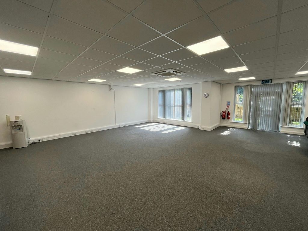 Property photo 3 of 9 Photo 15.Jpg