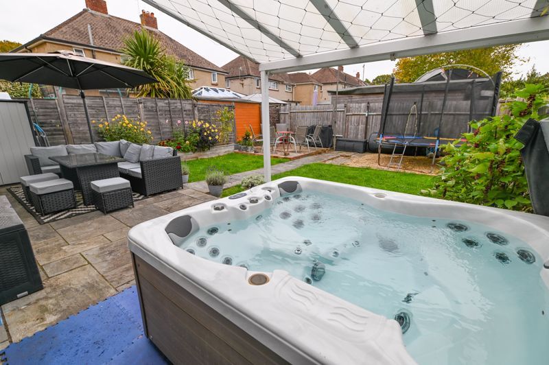 Property photo 3 of 17 Photo 3