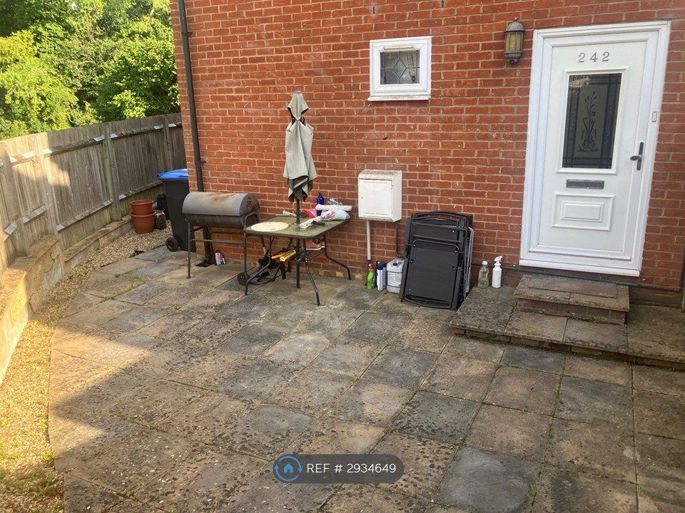 Property photo 3 of 8