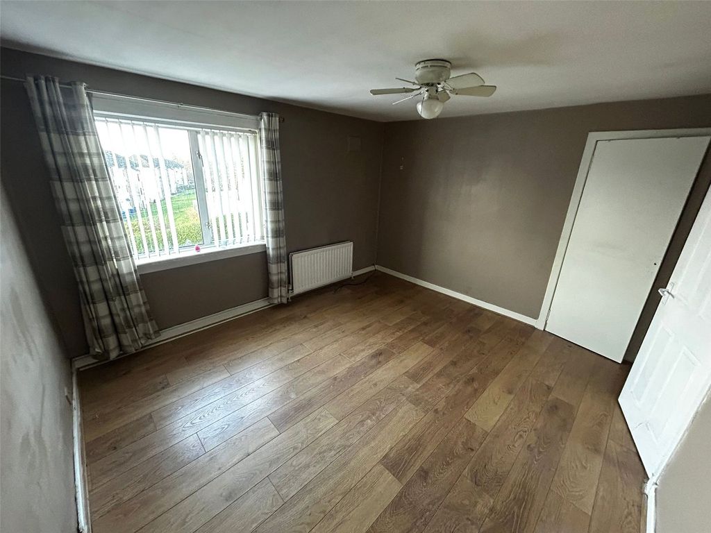 Property photo 3 of 11 Picture No. 04