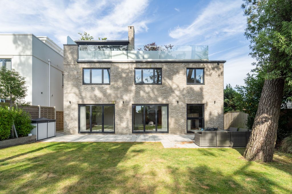 Property photo 1 of 20 14B Durlston Rd - By Ben Parker-61