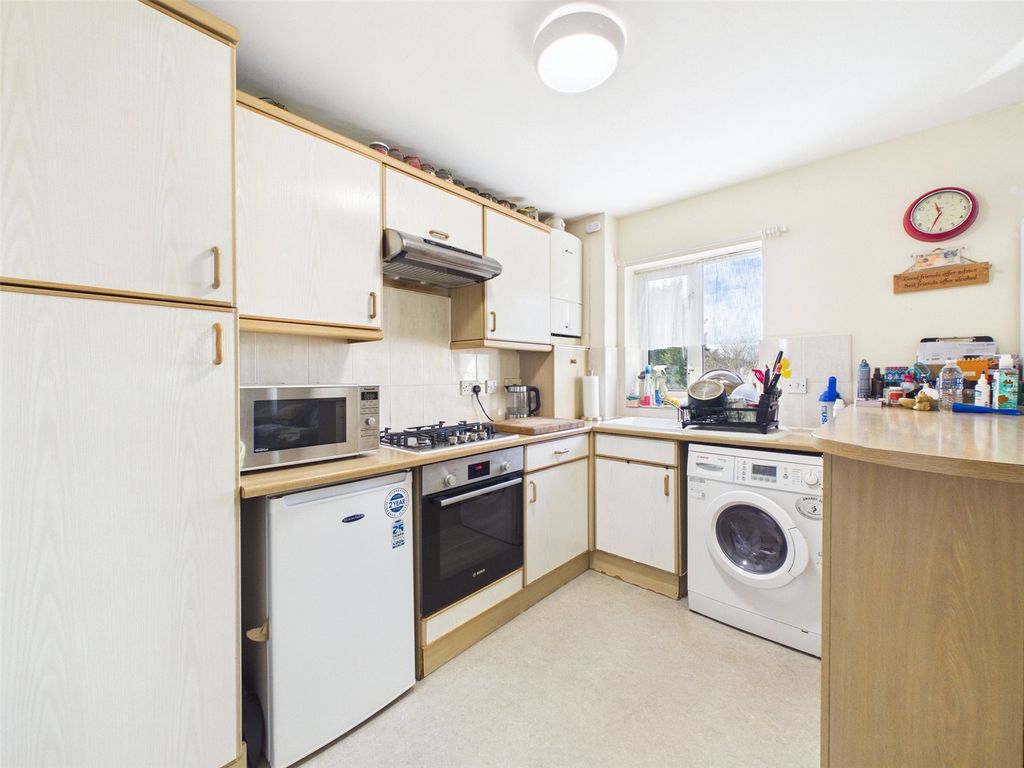 Property photo 3 of 8 Picture No. 04