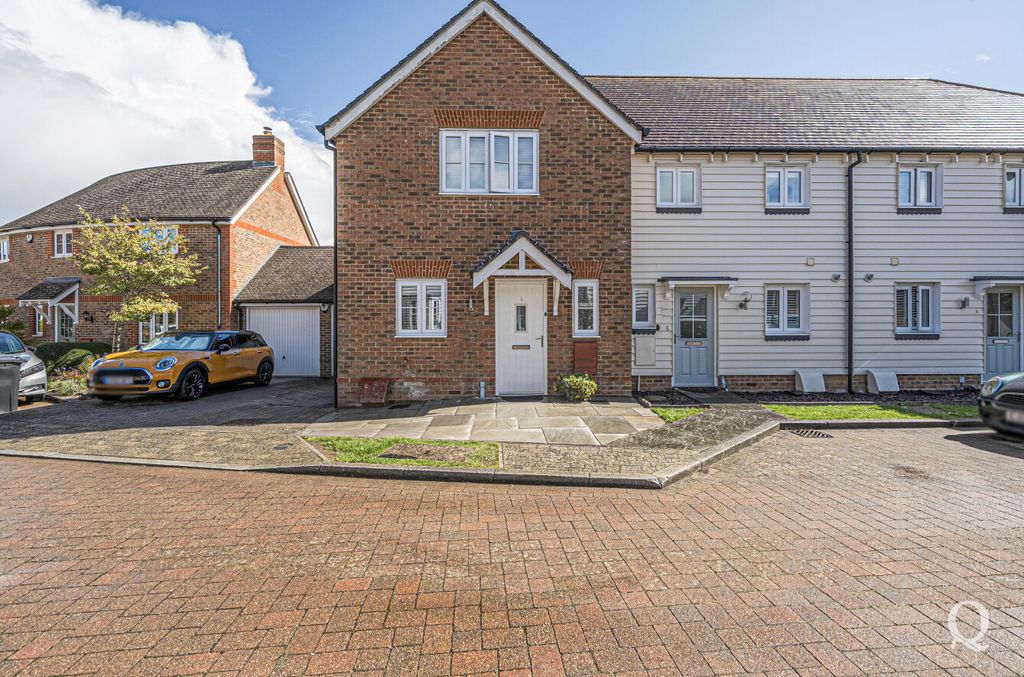 Property photo 2 of 19 95cc9c59-71B1-465...