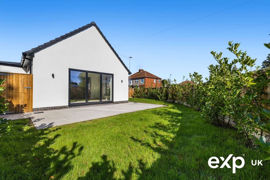 Property photo 3 of 30