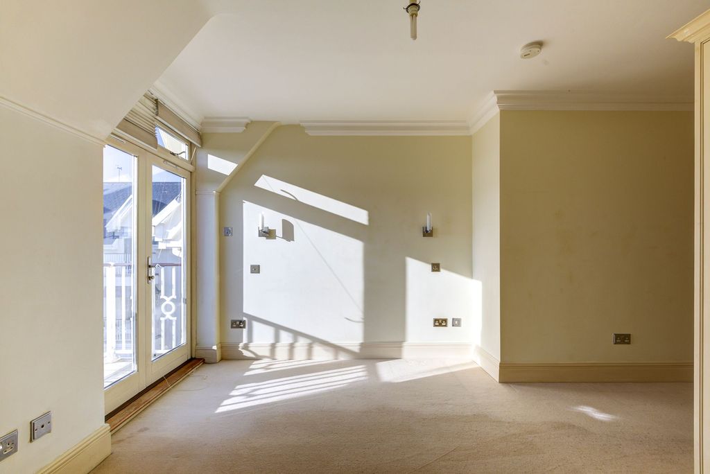 Additional image 23 of 2 bed flat for saleChateau Royale, Grouville JE3