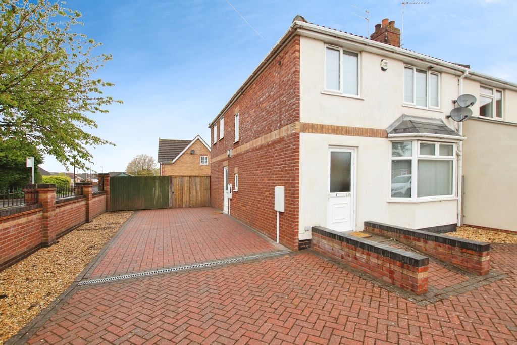 Property photo 1 of 18 4838730