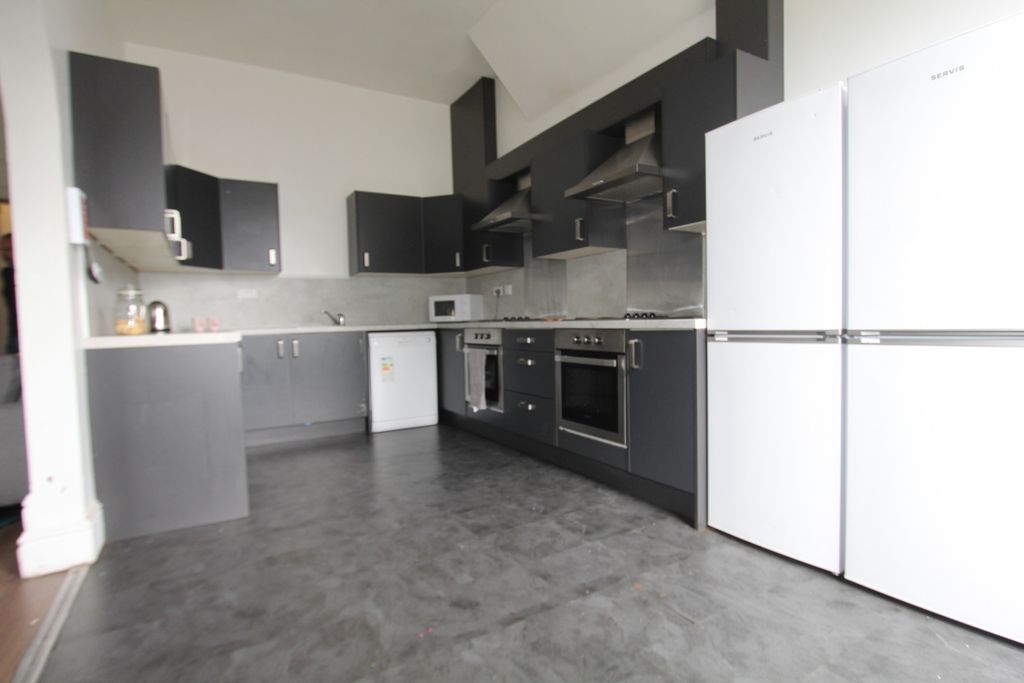 Property photo 3 of 12 Property Photo