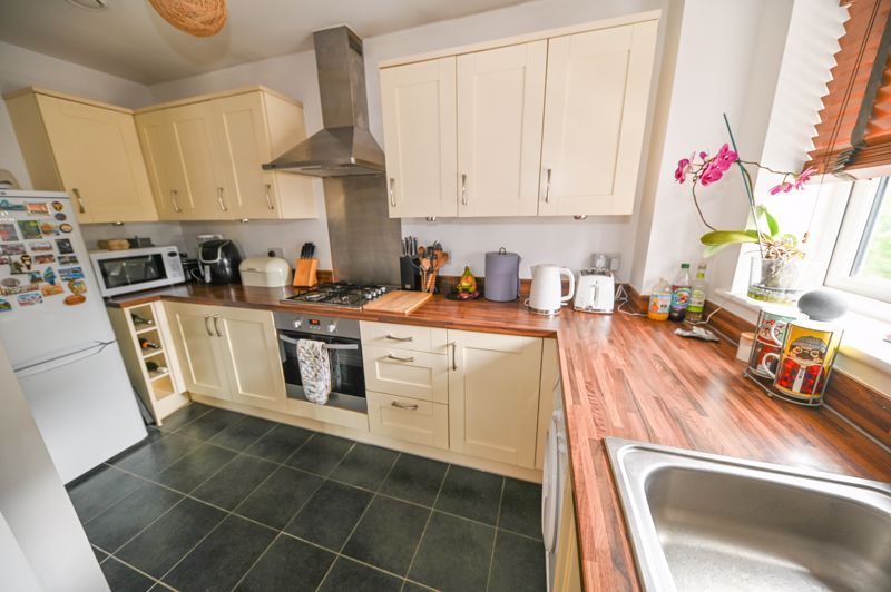 Property photo 3 of 13 Photo 11