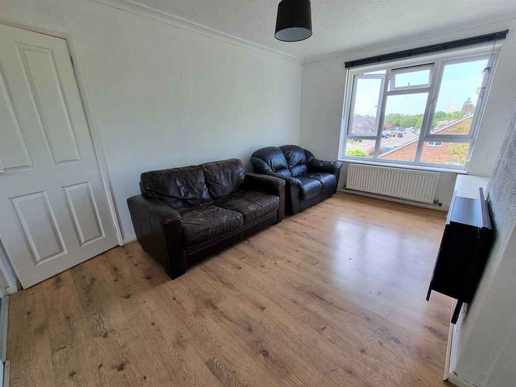 Property photo 2 of 9 Image