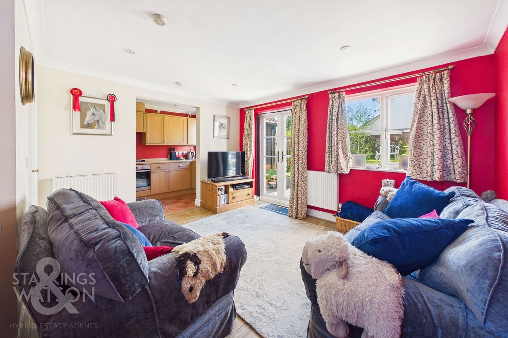 Property photo 3 of 17