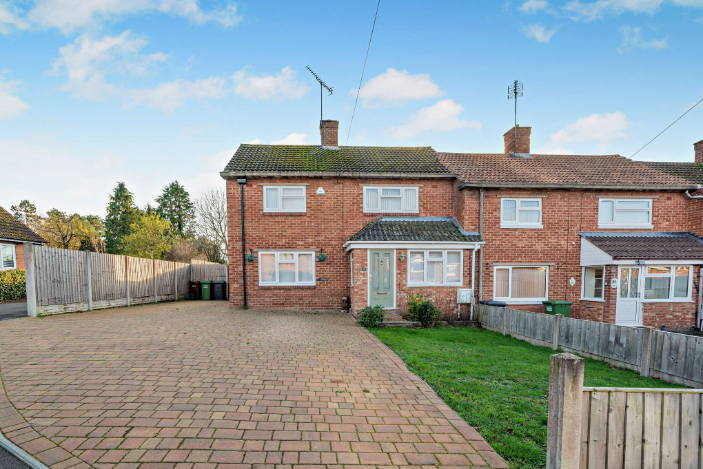 Property photo 1 of 12