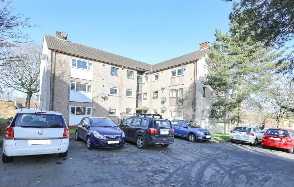 Property photo 1 of 9