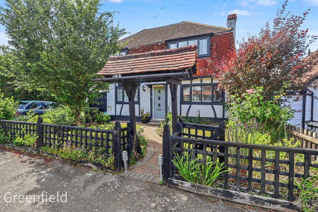 Property photo 1 of 25