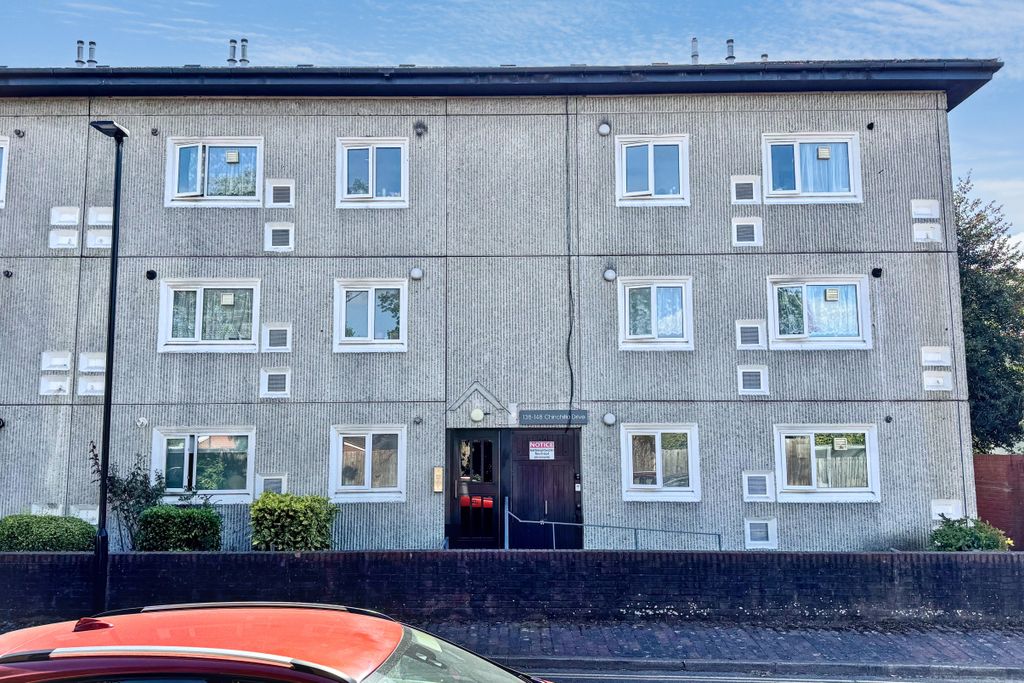 Property photo 1 of 1 144 Chinchilla Drive, Hounslow, Tw4 7Nt