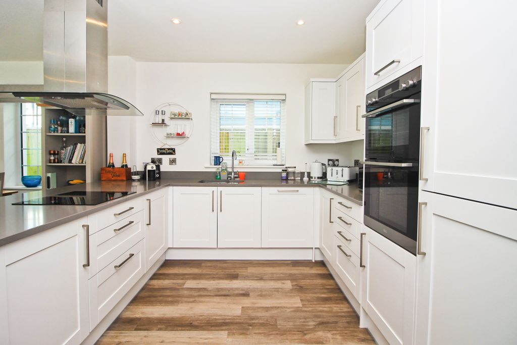 Additional image 7 of 3 bed detached house for salePolpennic Drive, Padstow PL28