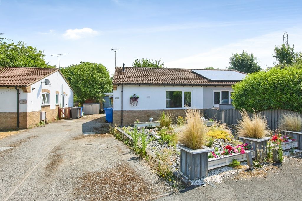 Property photo 1 of 16 Pbox-Img.Jpg
