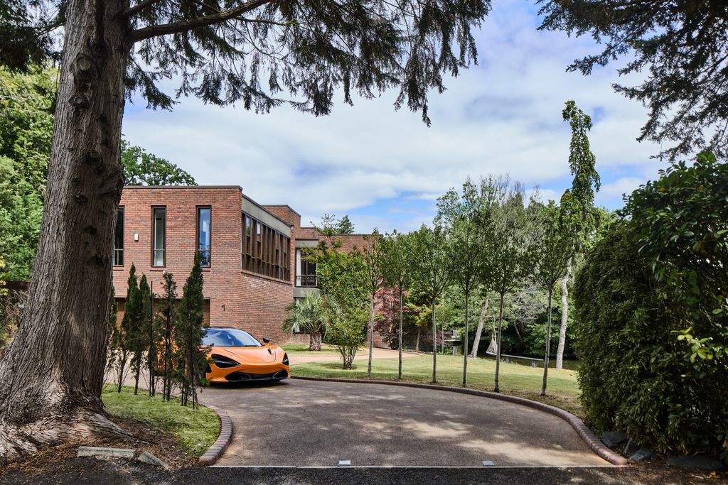 Additional image 7 of 5 bed detached house for saleLakeside Drive II, Esher, Surrey KT10