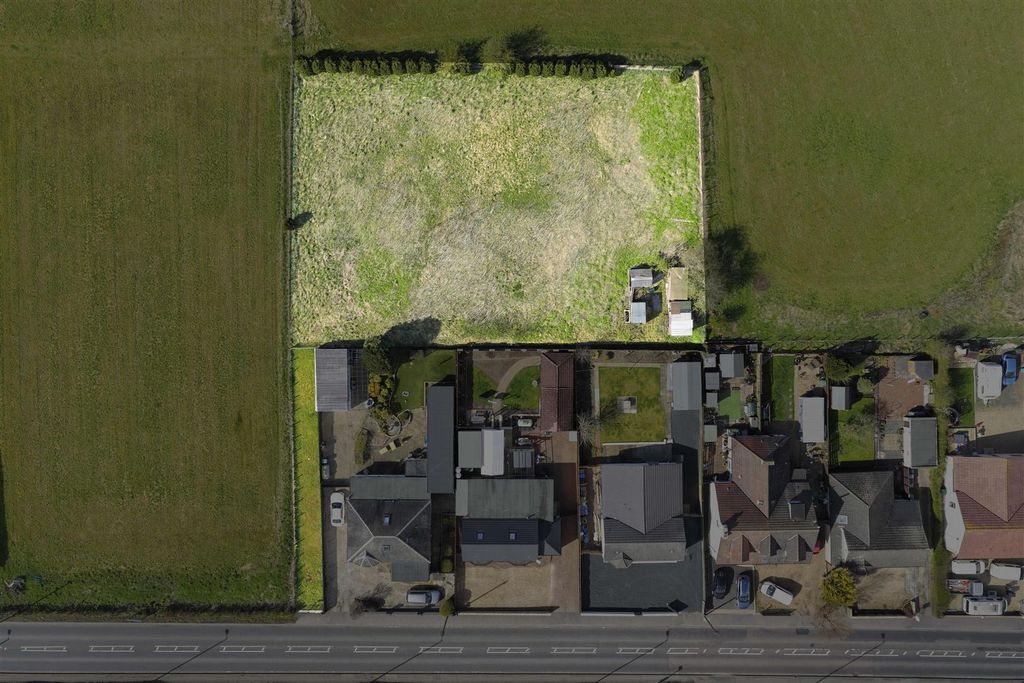 Property photo 2 of 11 Area2.Jpg