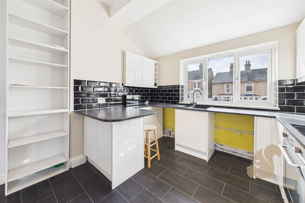 Property photo 2 of 13 Kitchen