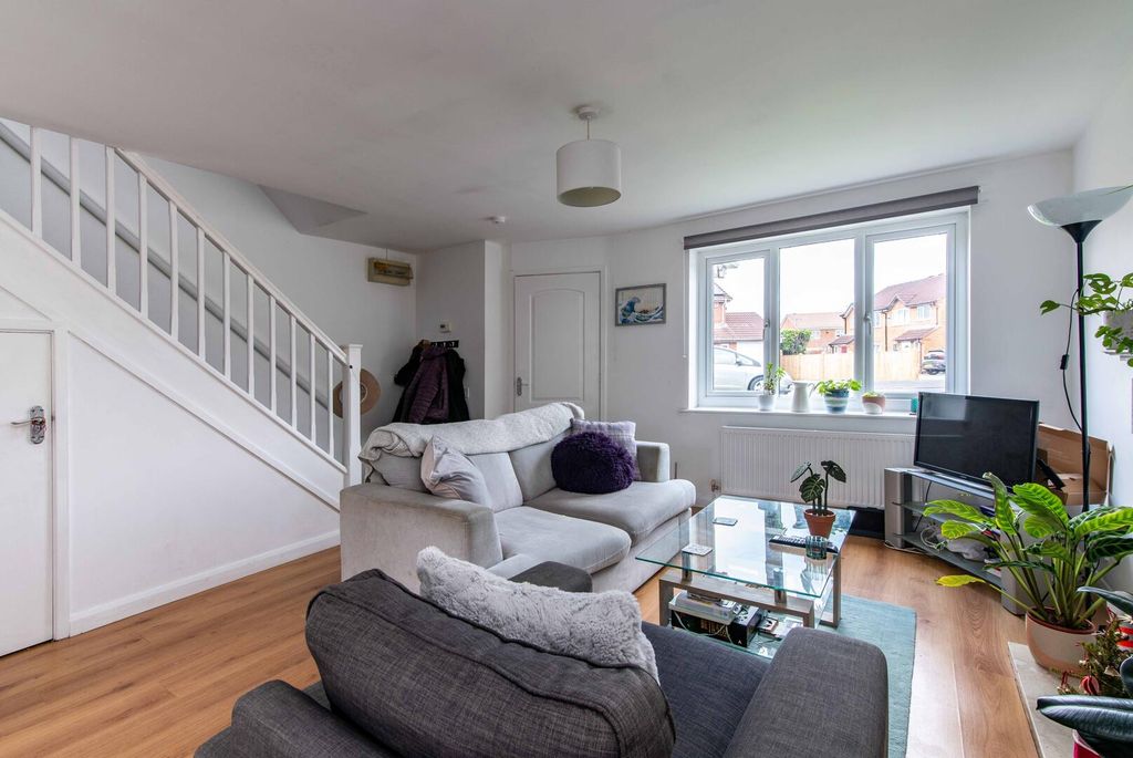 Additional image 9 of 3 bed semi-detached house for saleParkstone Close, West Bridgford NG2