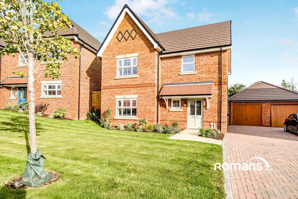 Property photo 2 of 11 Photo