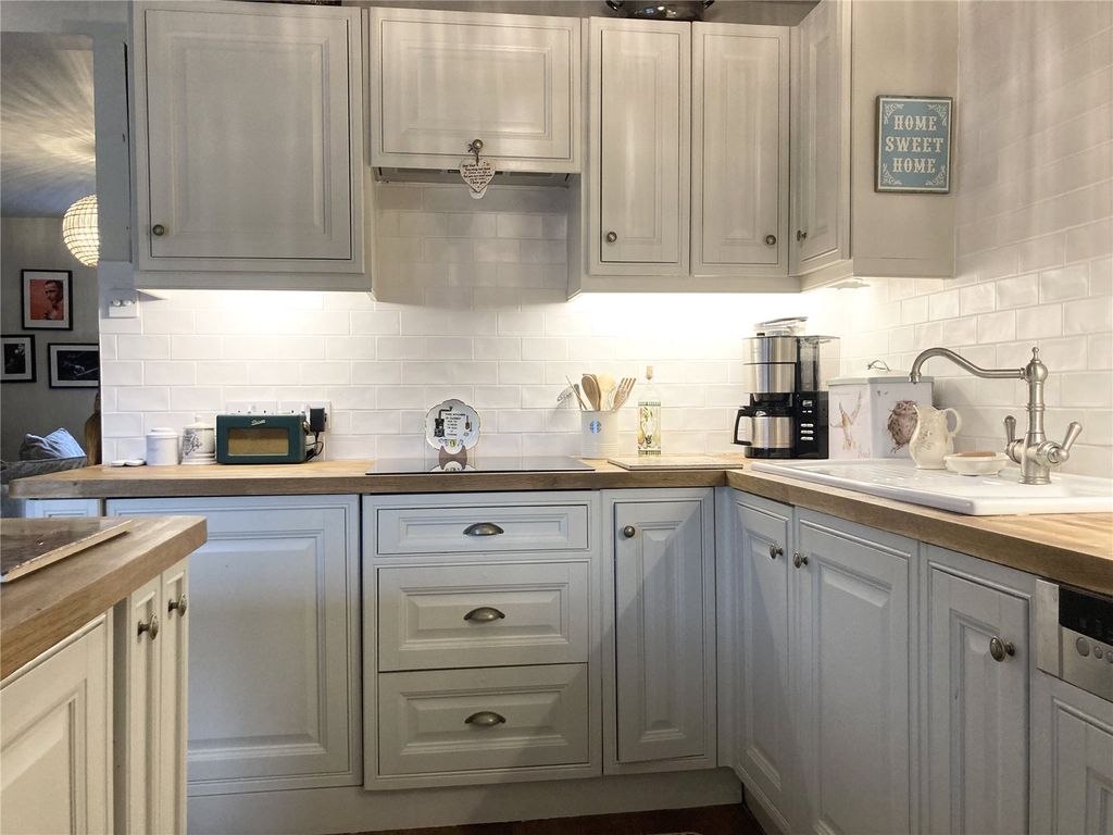 Property photo 3 of 14 Cbl220017_06.Jpg