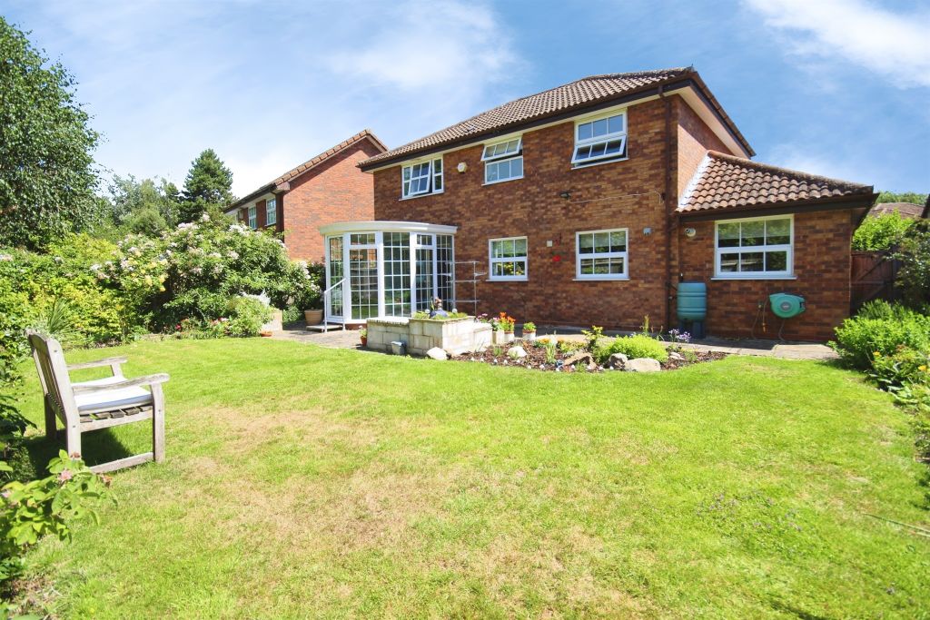 Property photo 2 of 19