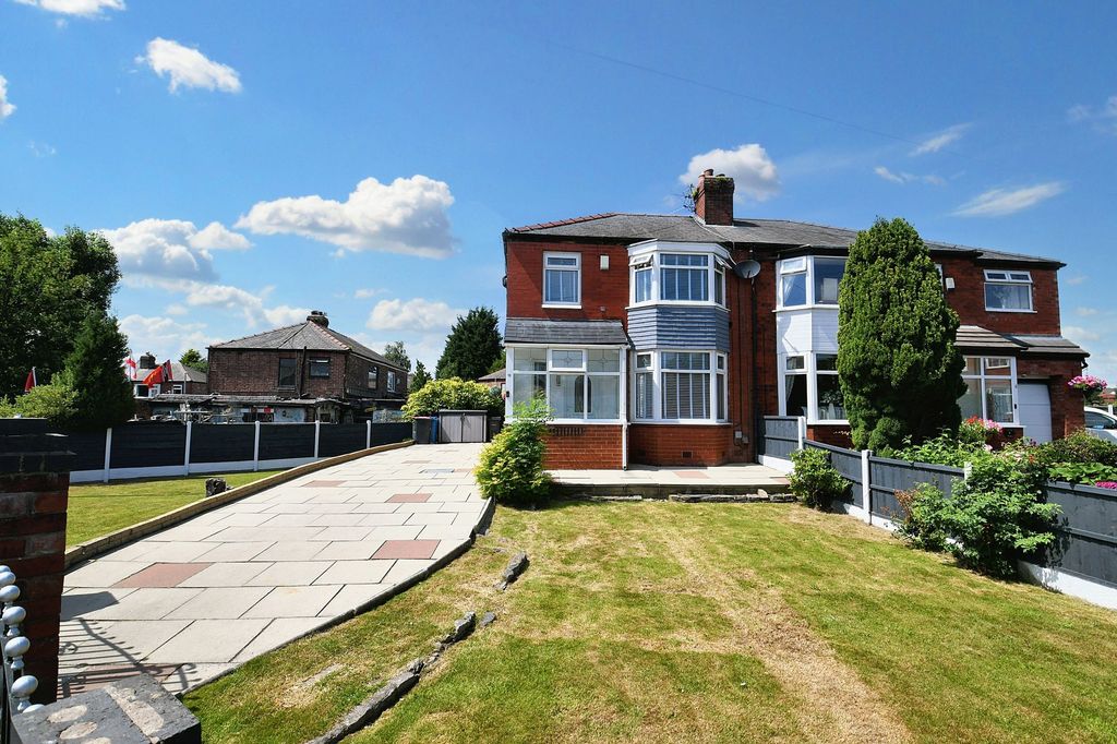 Property photo 1 of 19