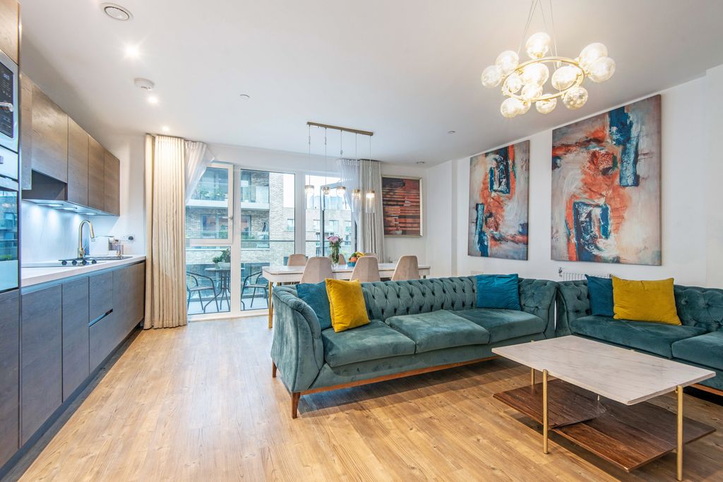 Property photo 3 of 8 Picture No. 05