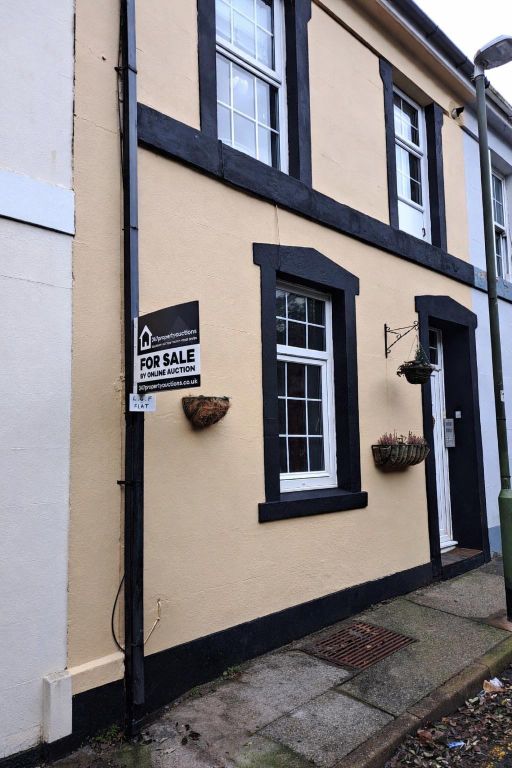 Property photo 1 of 7