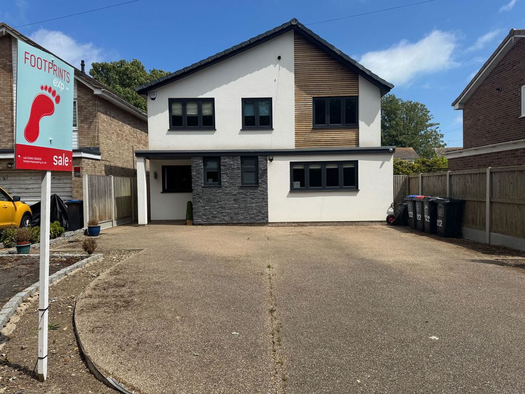 Property photo 2 of 15