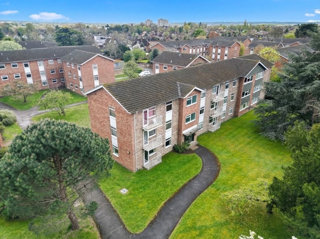 Property photo 1 of 10 5033960