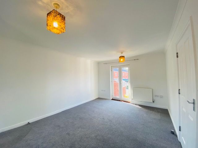 Property photo 2 of 12 Img_0880